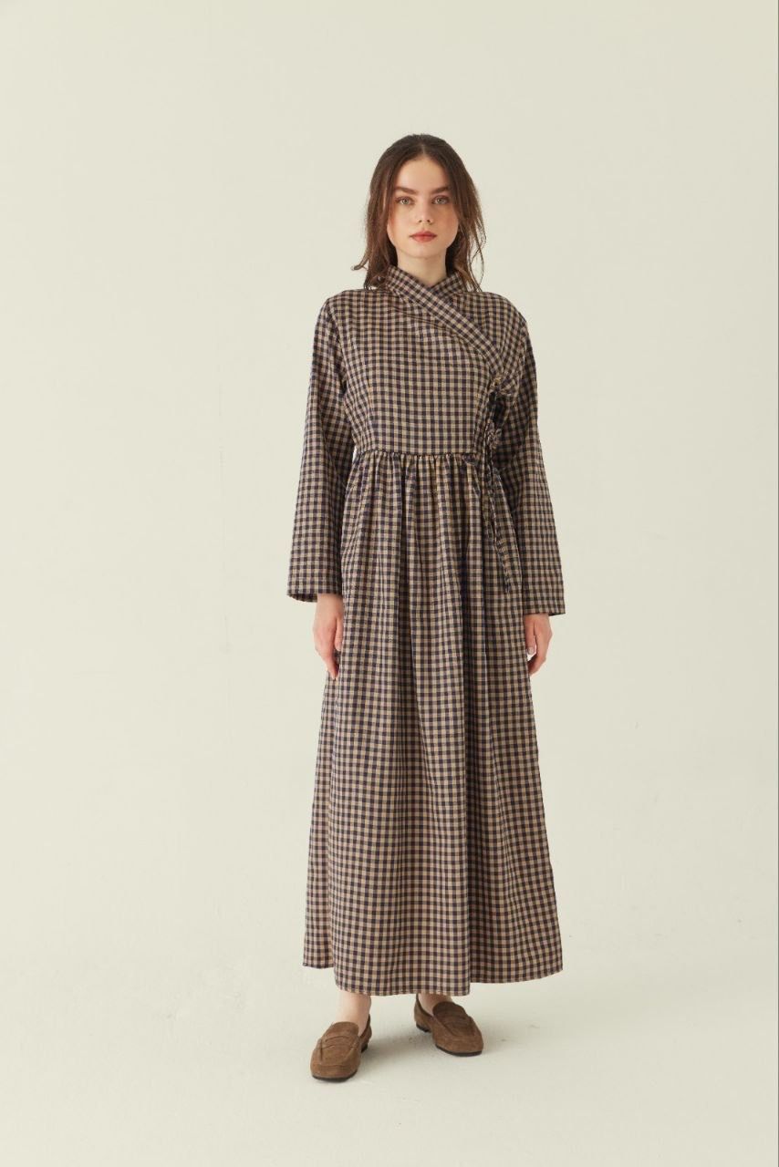 Kariertes Kleid aus Baumwollmischung in Braun