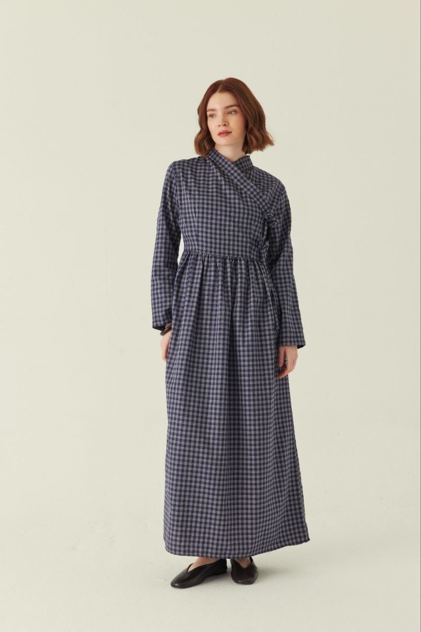 Kariertes Kleid aus Baumwollmischung in Braun