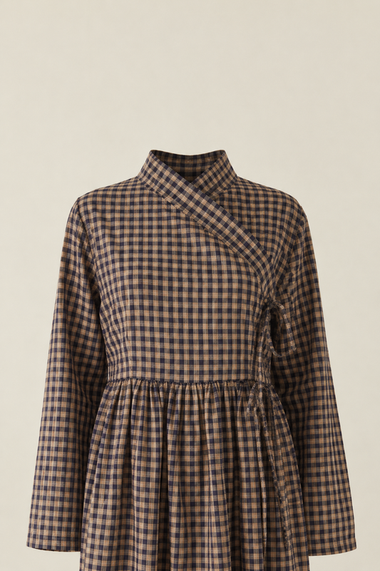 Kariertes Kleid aus Baumwollmischung in Braun